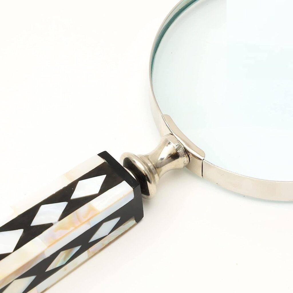 MOP Magnifying Glass - Image 2
