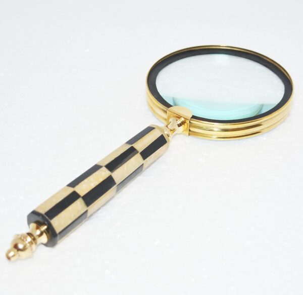 Resin Magnifying Glass