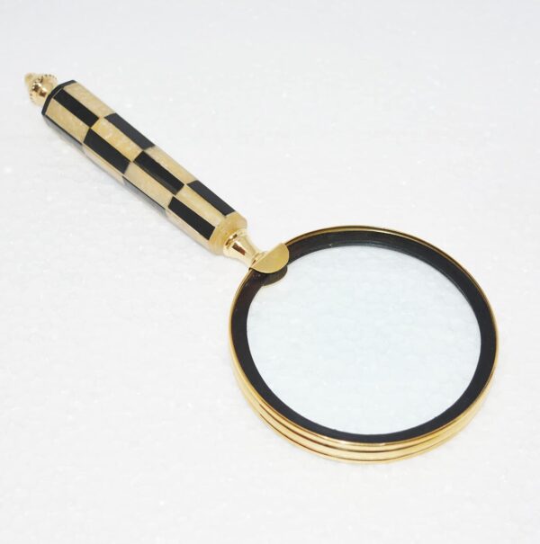 Resin Magnifying Glass