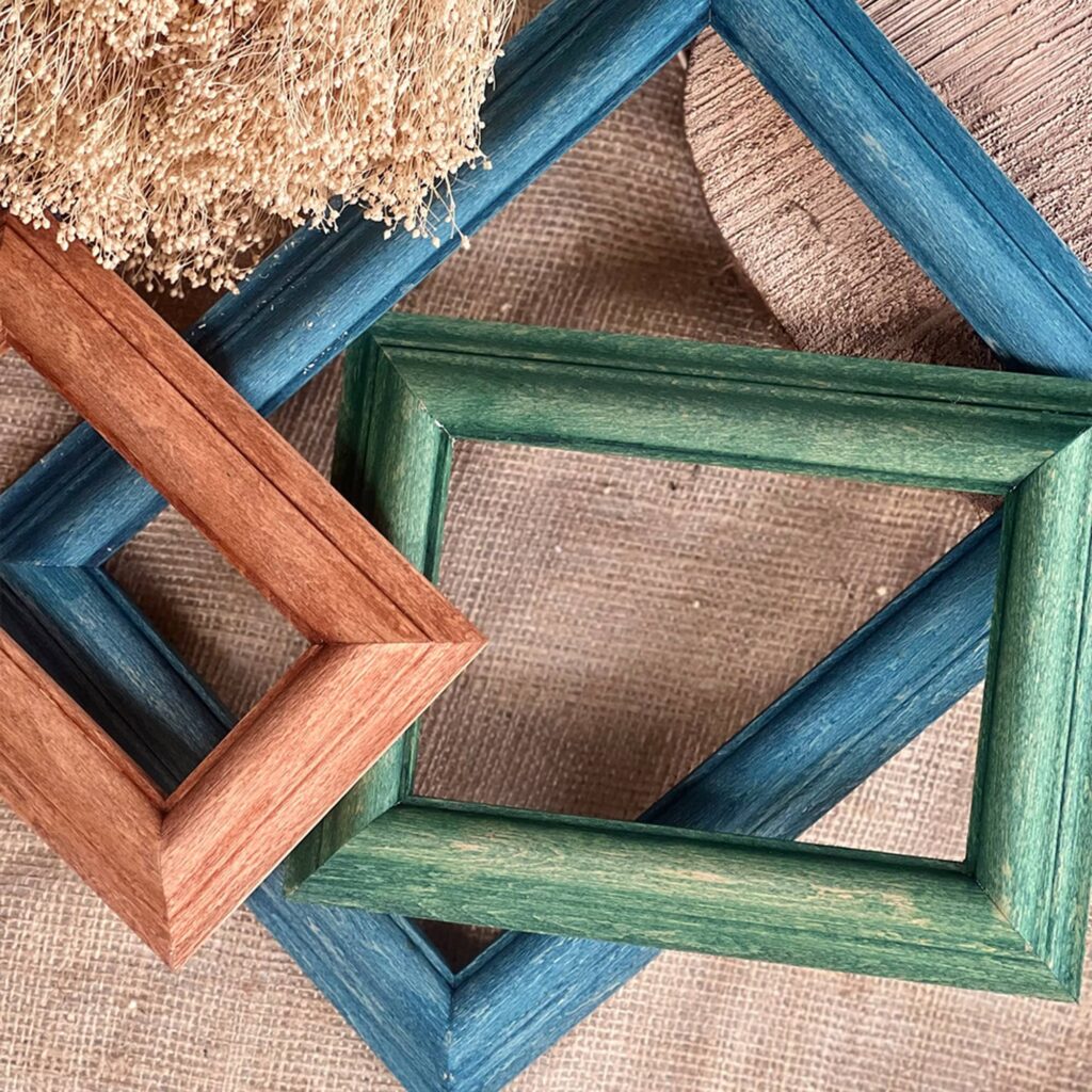Elegant Wooden Photo Frame - Image 4