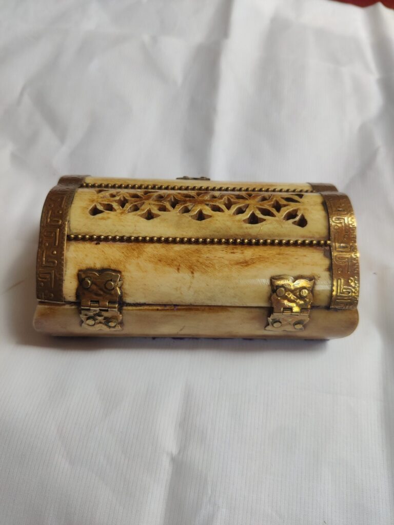 Opulent Bone Jewellery Box - Image 3