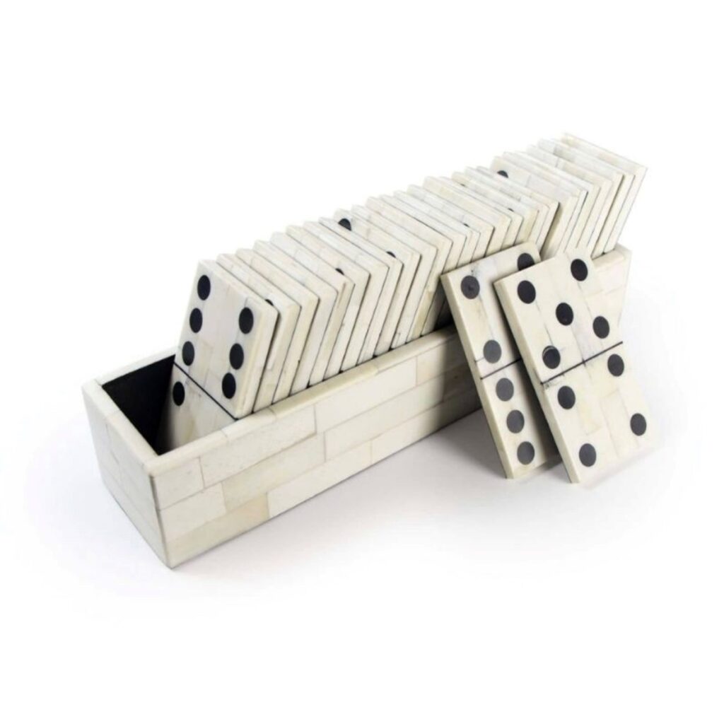 Dominoes Set